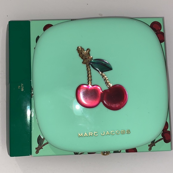 Marc jacobs O!mega glaze all over luminizer - Picture 3 of 3